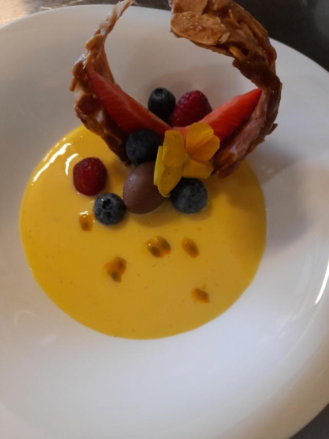 Albergo Ristorante Valsugana Primolano Bagian luar foto