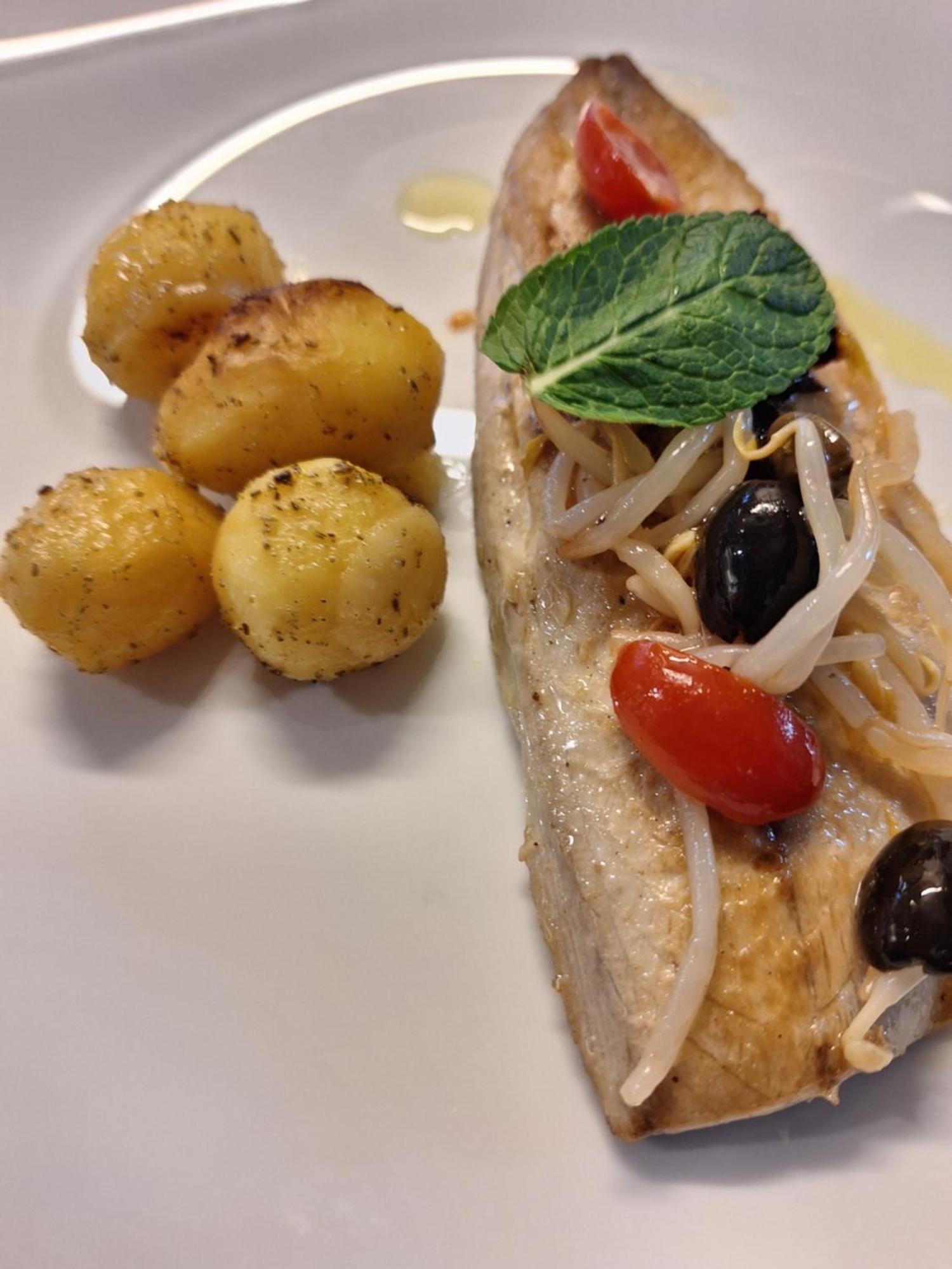 Albergo Ristorante Valsugana Primolano Bagian luar foto