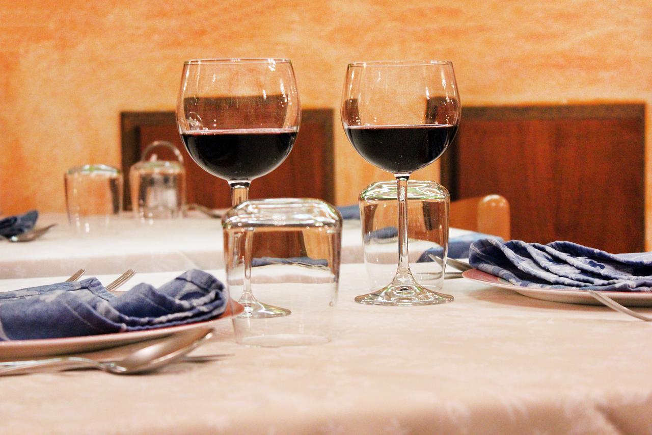 Albergo Ristorante Valsugana Primolano Bagian luar foto